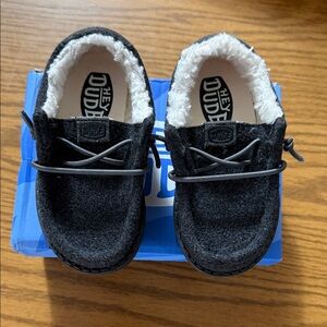 Hey Dude Black Kids Slip-On Cozy Lined Shoes